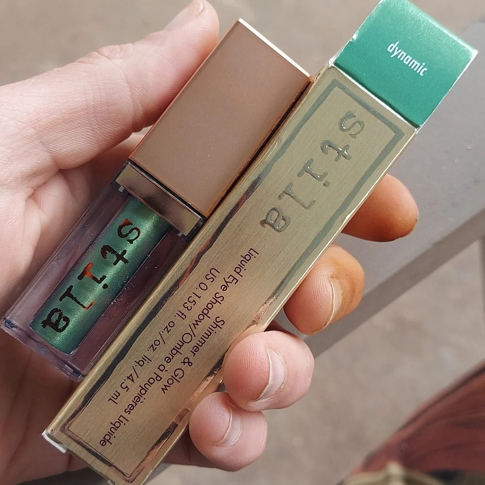 🌙💋Stila Dynamic Shimmer Eyeshadow